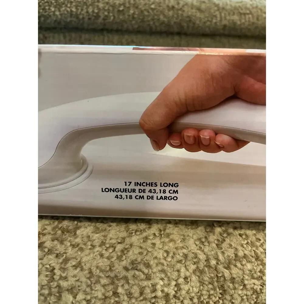 Safe-er-Grip bathtub and shower handle. New